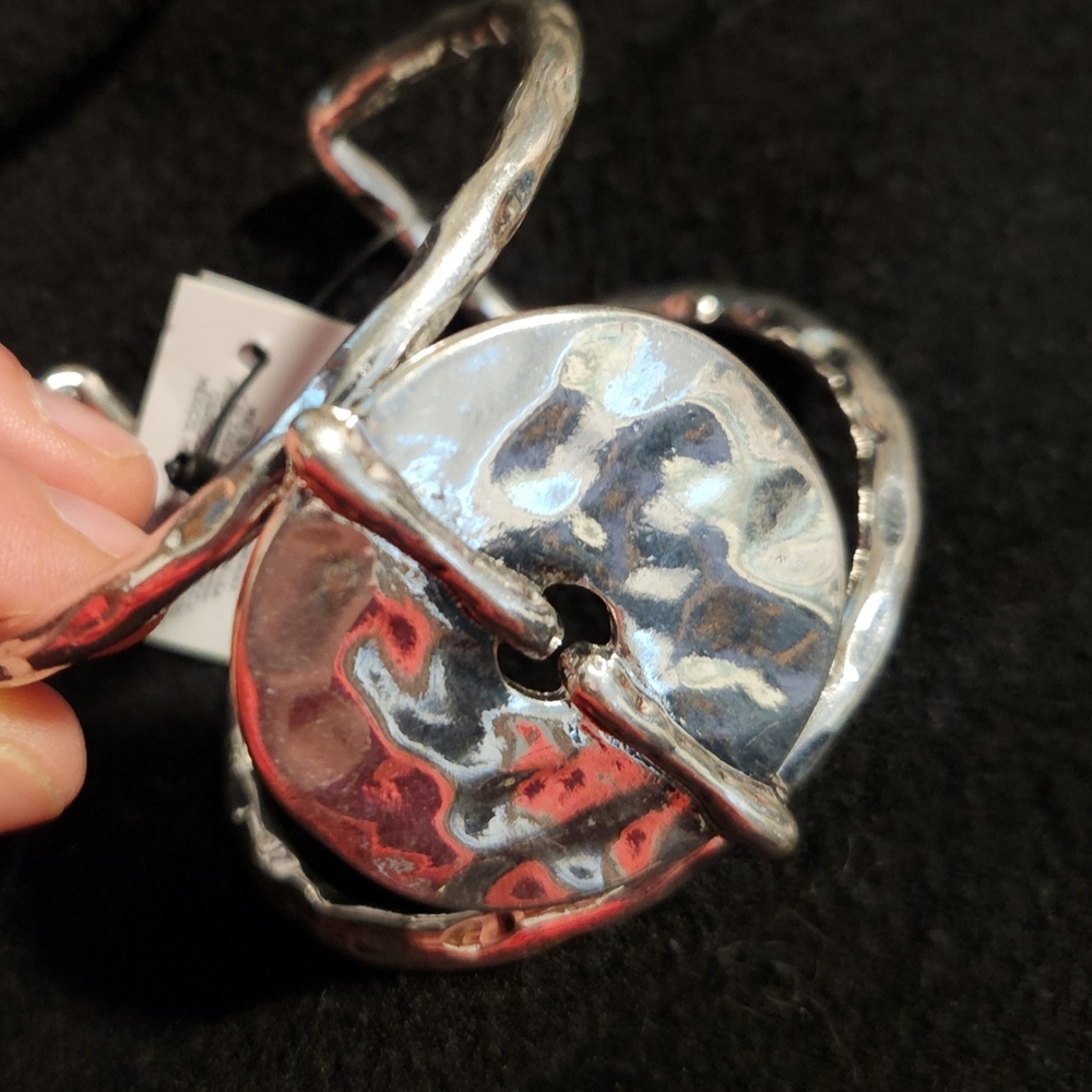 Cuff bracelet